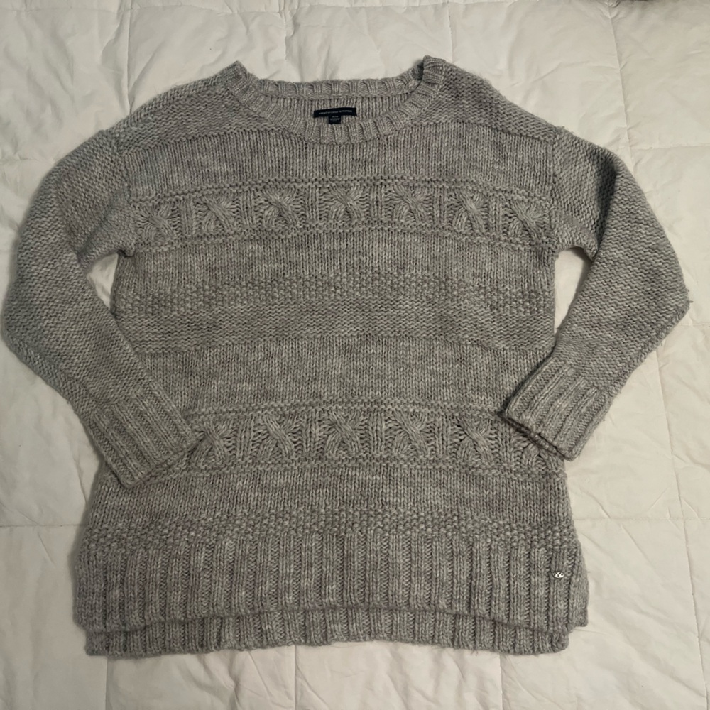 American Eagle oversized grey gray sweater size medium